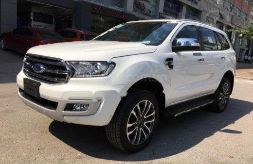 Bán - Ford Everest giá ưu đãi cuối năm, hỗ trợ trả góp thủ tục nhanh , LH 0909850255