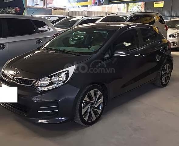 Cần bán lại xe Kia Rio 1.4 AT đời 2015, màu xám, xe nhập 0