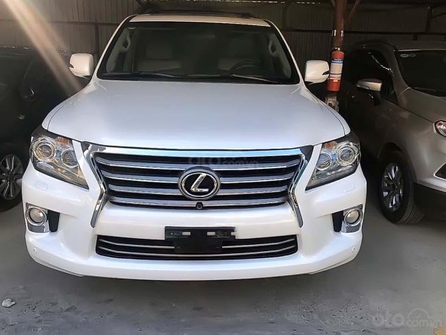 Cần bán gấp Lexus LX 570 2013, màu trắng, nhập khẩu nguyên chiếc0