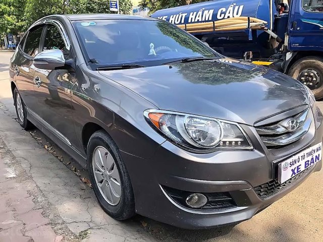 Cần bán gấp Hyundai Avante 1.6MT đời 2011, màu xám đẹp như mới0