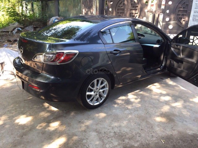 Bán Mazda 3 đời 2013, màu xanh lam0