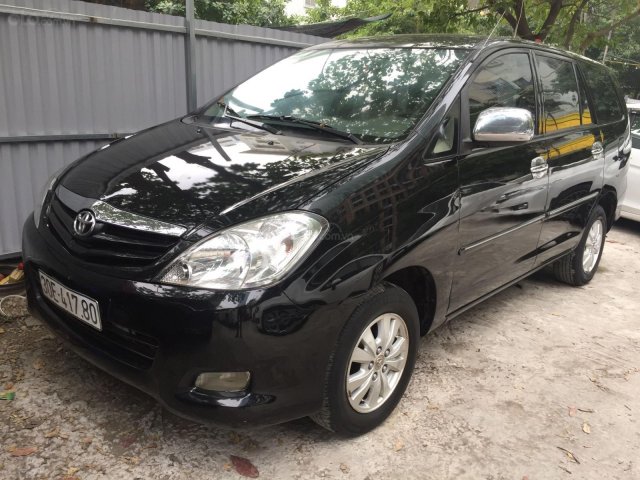 Bán xe Toyota Innova năm 2009, màu đen, xe gia đình, giá tốt 330 triệu đồng