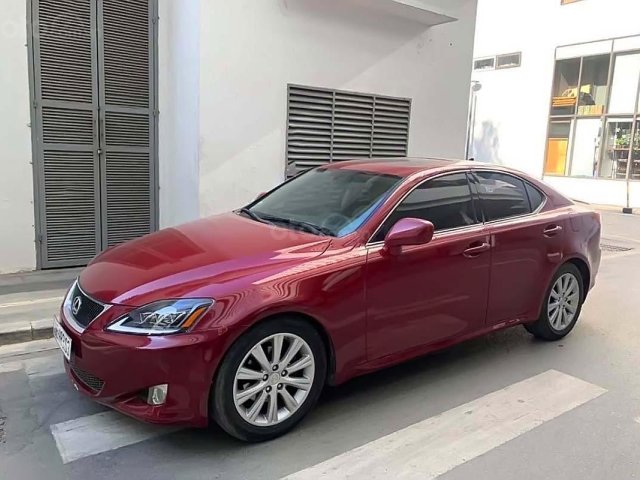 Cần bán Lexus IS 2.5 sản xuất 2009, màu đỏ, xe nhập, giá 699tr