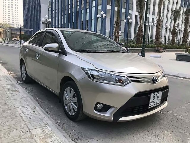 Cần bán xe Toyota Vios 1.5E CVT sản xuất 2018, màu vàng, 505 triệu