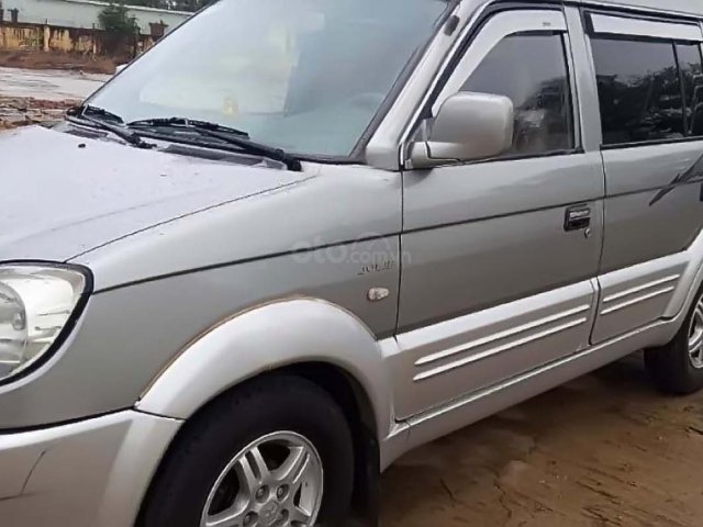 Bán Mitsubishi Jolie năm 2004, màu bạc xe còn mới lắm