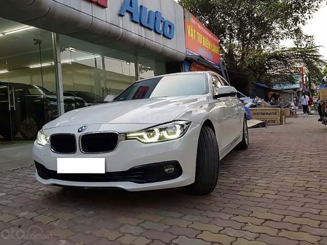 Bán ô tô BMW 3 Series 320i 2015, màu trắng, nhập khẩu nguyên chiếc số tự động0