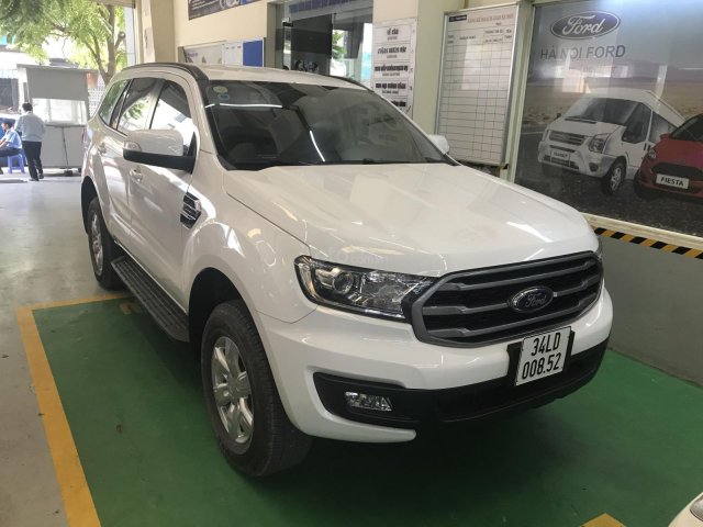 Bán xe Ford Everest Ambient AT mới 100%, giá chỉ 955 triệu đồng0