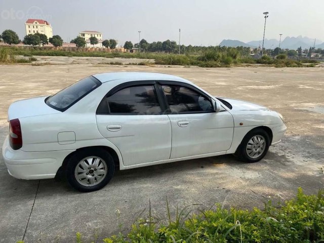 Bán Daewoo Nubira II 1.6 đời 2000, màu trắng0