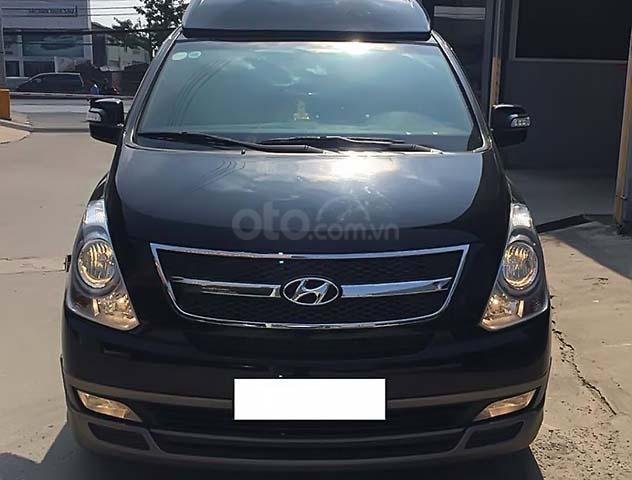 Cần bán lại xe Hyundai Grand Starex 2014, màu đen, nhập khẩu chính hãng