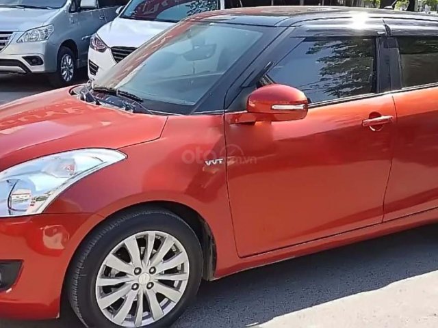 Cần bán xe Suzuki Swift 1.4 AT đời 2017, màu đỏ, giá tốt0