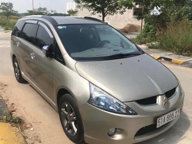 Bán Mitsubishi Grandis 2.4 AT đời 2008, màu vàng, xe nhập xe gia đình, giá tốt0