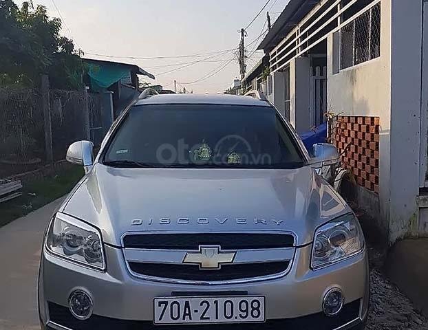 Xe Chevrolet Captiva năm 2007, màu bạc, xe nhập0