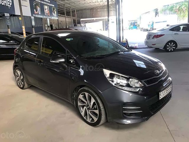 Cần bán lại xe Kia Rio 1.4 AT đời 2015, màu xám, nhập khẩu nguyên chiếc 0