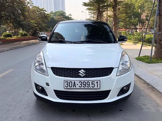 Bán Suzuki Swift 1.4 AT năm 2014, màu trắng như mới  0