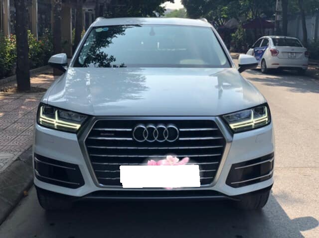 Bán Audi Q7 đời 2016, màu trắng, xe nhập, còn mới0