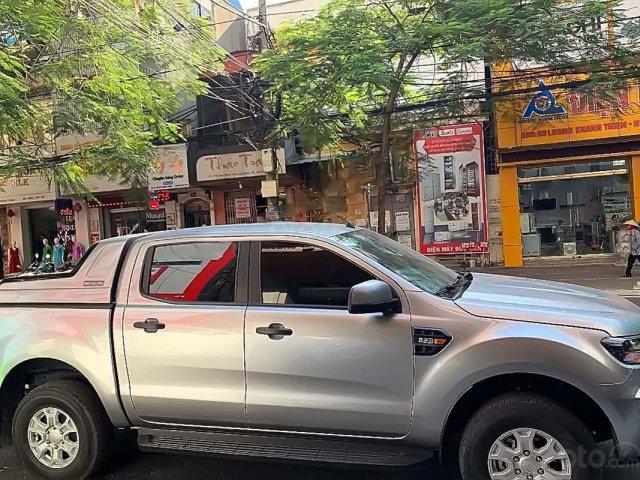 Cần bán gấp Ford Ranger XLS 2.2L 4x2 AT đời 2017, nhập khẩu0