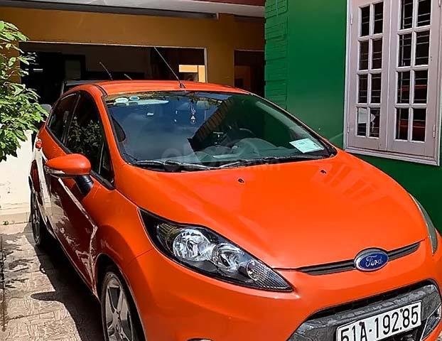 Cần bán Ford Fiesta S 1.6 AT đời 2011 chính chủ