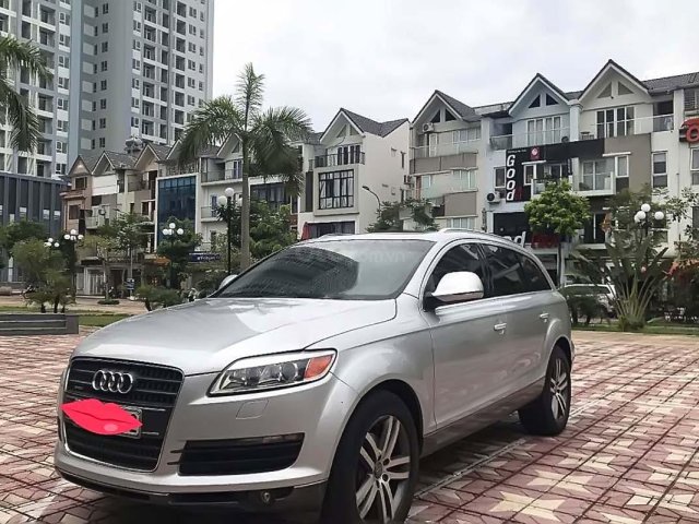 Bán Audi Q7 4.2 AT 2006, màu bạc, nhập khẩu nguyên chiếc, giá 505tr0