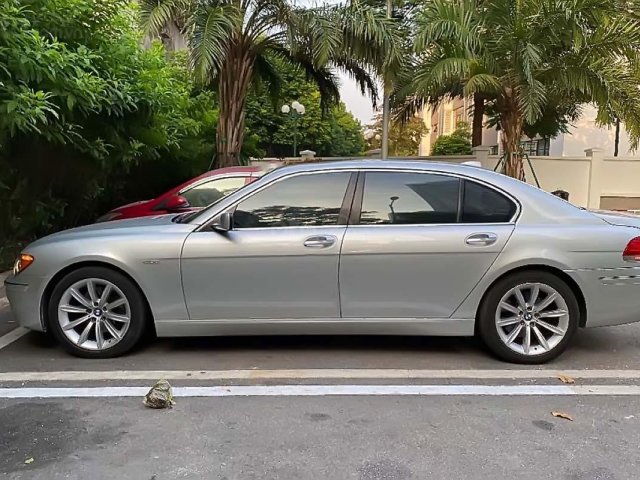 Bán BMW 750Li sản xuất 2007, màu bạc, xe nhập, giá tốt0