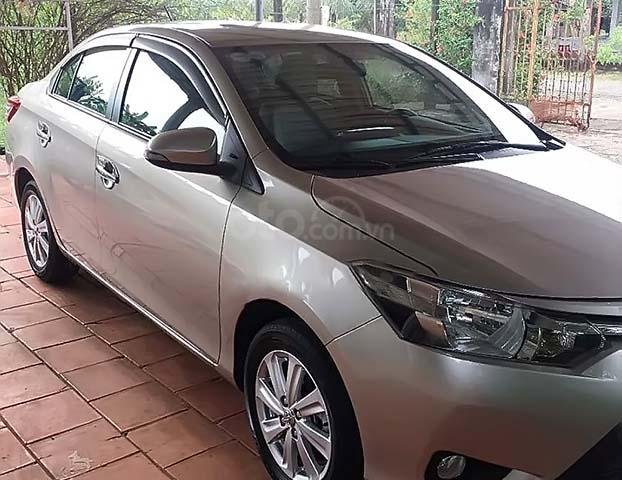 Bán ô tô Toyota Vios đời 2017 số sàn