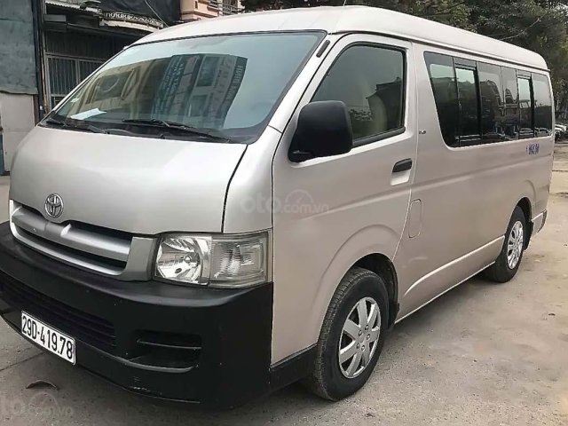 Cần bán lại xe Toyota Hiace năm sản xuất 2005, màu hồng, 215 triệu, xe máy chạy êm0