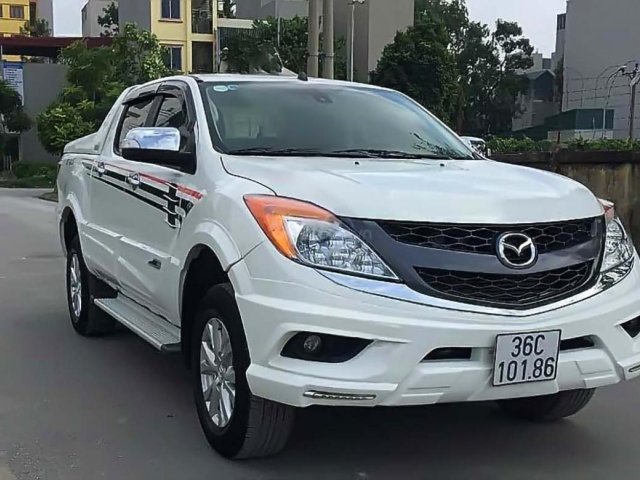 Bán Mazda BT 50 2.2L 4x2 AT sản xuất năm 2014, màu trắng, nhập khẩu  0