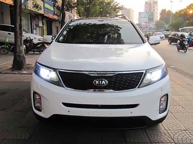 Bán ô tô Kia Sorento DATH đời 2016, màu trắng