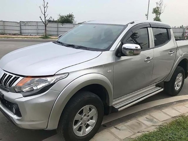 Bán Mitsubishi Triton GLX 4x2MT năm 2017, màu bạc, xe nhập như mới, giá chỉ 435 triệu