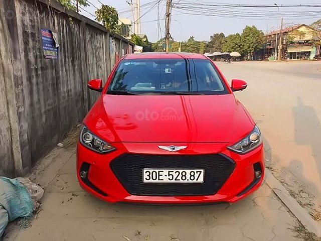 Bán ô tô Hyundai Elantra đời 2017, màu đỏ xe còn mới lắm0