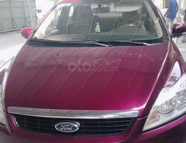 Bán ô tô Ford Focus 1.8 MT sản xuất năm 2009, màu đỏ giá cạnh tranh xe còn mới lắm