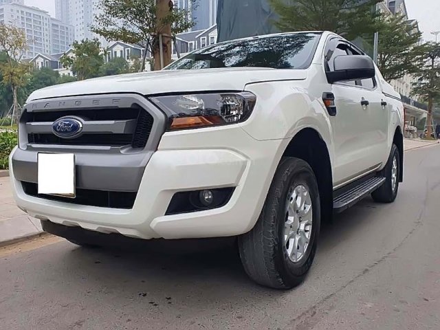 Cần bán xe Ford Ranger đời 2017, màu trắng, nhập khẩu chính hãng0