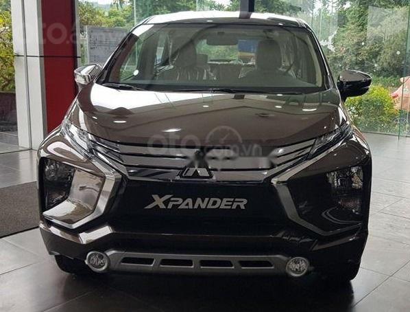 Siêu khuyến mãi - Nhận quà tặng khủng khi mua xe Mitsubishi Xpander 1.5L - MT, màu nâu, xe nhập 0