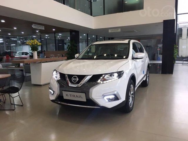 Bán Nissan X trail 2019 giá sập sàn cuối năm, đủ màu giao ngay - LH: 09643093350