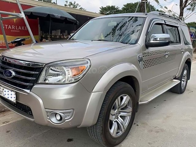 Cần bán lại xe Ford Everest 2.5L 4x2 AT sản xuất 2010, màu bạc, giá 448tr0