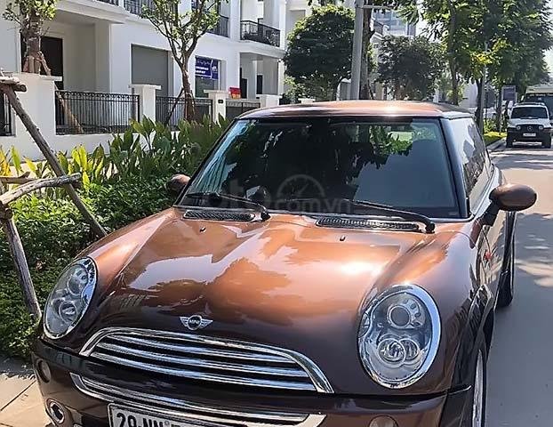 Cần bán lại xe Mini Cooper đời 2005, màu nâu, nhập khẩu nguyên chiếc0