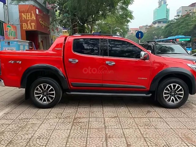 Cần bán gấp Chevrolet Colorado 2018, màu đỏ, xe nhập như mới0