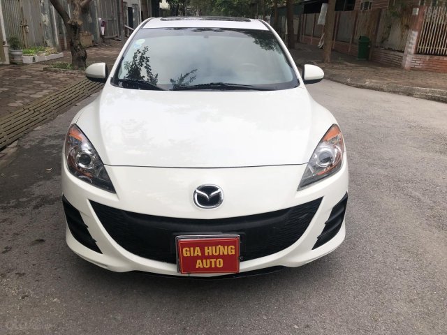 Cần bán Mazda 3 1.6 AT 2010, màu trắng, nhập khẩu nguyên chiếc