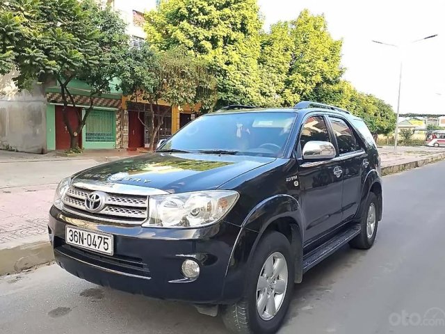 Cần bán lại xe Toyota Fortuner 2.7V 4x4AT năm 2009, màu đen 0