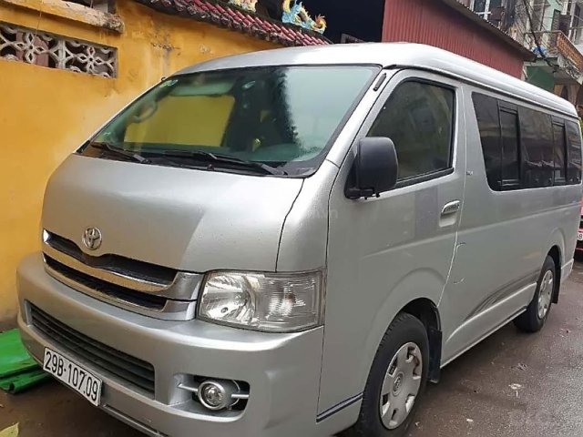 Bán Toyota Hiace đời 2009, nhập khẩu, số sàn, giá tốt0