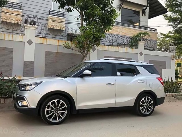 Bán Ssangyong TiVoLi 1.6 AT 2WD năm 2017, màu bạc, nhập khẩu số tự động, 525 triệu0