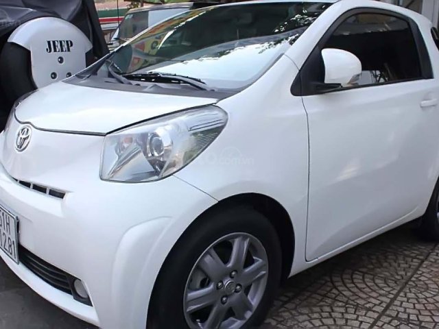 Bán ô tô Toyota IQ đời 2009, màu trắng, xe nhập số tự động0