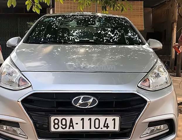 Bán Hyundai Grand i10 sản xuất năm 2017, màu bạc0