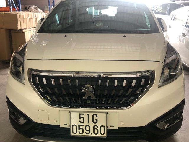 Bán xe Peugeot 3008 đời 2017, màu trắng, xe nhập 