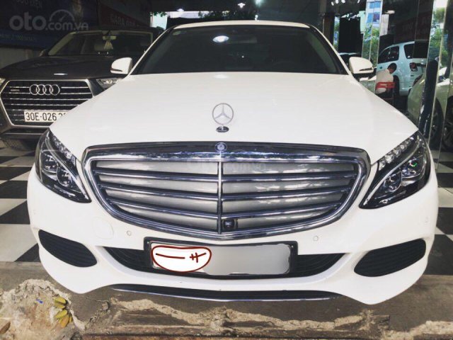 Bán Mercedes -Benz C250 sản xuất 2017, trắng nội thất kem uy tín giá tốt0