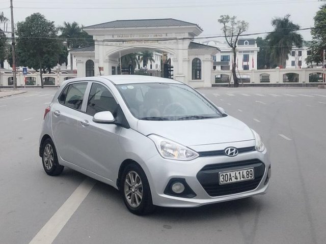 Bán Hyundai Grand i10 2014, màu bạc, nhập khẩu nguyên chiếc, 258tr0