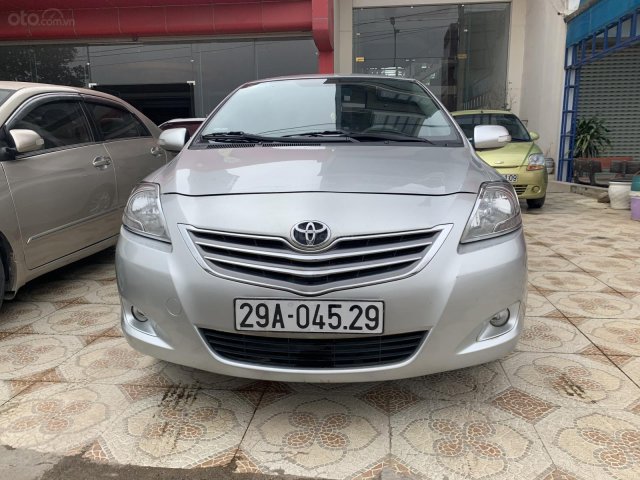 Bán ô tô Toyota Vios 1.5 sản xuất năm 2010, màu bạc0