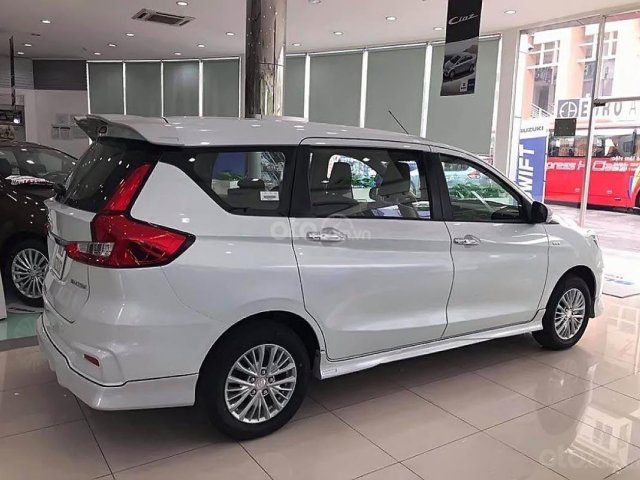 Bán ô tô Suzuki Ertiga 1.5 AT GLX sản xuất năm 2019, màu trắng, nhập khẩu0