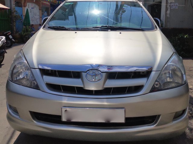 Bán xe Toyota Innova G sản xuất năm 2008, màu bạc, chất lượng tốt, mới 99%0