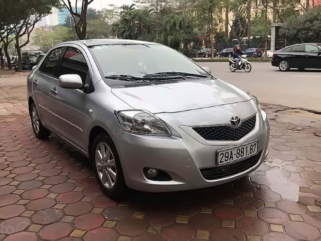 Cần bán lại xe Toyota Yaris sản xuất 2010, màu bạc, nhập khẩu nguyên chiếc số tự động, 370tr