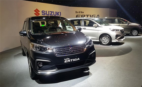 Phiên bản cao cấp Suzuki Ertiga: GLX AT với giá 549 triệu, đời 2019, màu đen